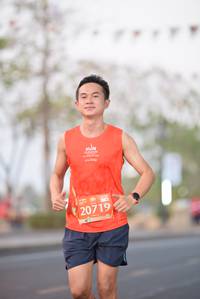 BIB: 20719
                            <button type="button" onclick="openModal(12068226)" class="btn btn-primary btn-sm float-right btn-popup" data-toggle="modal" data-target=".modal-high-quality">
                        <i class="fas fa-shopping-cart"></i> Add to Cart
                    </button>
                                            <button type="button" onclick="isThisMe(12068226, true)" class="btn btn-success btn-sm float-right btn-popup btn-isme hidden" data-toggle="tooltip" data-placement="bottom" title="นี่คือรูปของคุณใช่ไหม คลิกที่นี่เพื่อเอาเข้าอัลบั้ม">
                        <i class="fas fa-plus"></i> Add to album
                    </button>
                    <button type="button" onclick="isThisMe(12068226, false)" class="btn btn-warning btn-sm float-right btn-popup btn-isnotme hidden">
                        <i class="fas fa-ban"></i> Remove from album
                    </button>