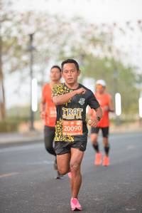 BIB: 20090
                            <button type="button" onclick="openModal(12071797)" class="btn btn-primary btn-sm float-right btn-popup" data-toggle="modal" data-target=".modal-high-quality">
                        <i class="fas fa-shopping-cart"></i> Add to Cart
                    </button>
                                            <button type="button" onclick="isThisMe(12071797, true)" class="btn btn-success btn-sm float-right btn-popup btn-isme hidden" data-toggle="tooltip" data-placement="bottom" title="นี่คือรูปของคุณใช่ไหม คลิกที่นี่เพื่อเอาเข้าอัลบั้ม">
                        <i class="fas fa-plus"></i> Add to album
                    </button>
                    <button type="button" onclick="isThisMe(12071797, false)" class="btn btn-warning btn-sm float-right btn-popup btn-isnotme hidden">
                        <i class="fas fa-ban"></i> Remove from album
                    </button>