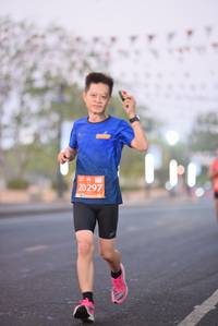 BIB: 297
                            <button type="button" onclick="openModal(12065105)" class="btn btn-primary btn-sm float-right btn-popup" data-toggle="modal" data-target=".modal-high-quality">
                        <i class="fas fa-shopping-cart"></i> Add to Cart
                    </button>
                                            <button type="button" onclick="isThisMe(12065105, true)" class="btn btn-success btn-sm float-right btn-popup btn-isme hidden" data-toggle="tooltip" data-placement="bottom" title="นี่คือรูปของคุณใช่ไหม คลิกที่นี่เพื่อเอาเข้าอัลบั้ม">
                        <i class="fas fa-plus"></i> Add to album
                    </button>
                    <button type="button" onclick="isThisMe(12065105, false)" class="btn btn-warning btn-sm float-right btn-popup btn-isnotme hidden">
                        <i class="fas fa-ban"></i> Remove from album
                    </button>
