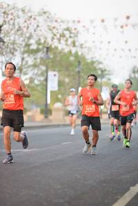BIB: 20703, 22401
                            <button type="button" onclick="openModal(12070588)" class="btn btn-primary btn-sm float-right btn-popup" data-toggle="modal" data-target=".modal-high-quality">
                        <i class="fas fa-shopping-cart"></i> Add to Cart
                    </button>
                                            <button type="button" onclick="isThisMe(12070588, true)" class="btn btn-success btn-sm float-right btn-popup btn-isme hidden" data-toggle="tooltip" data-placement="bottom" title="นี่คือรูปของคุณใช่ไหม คลิกที่นี่เพื่อเอาเข้าอัลบั้ม">
                        <i class="fas fa-plus"></i> Add to album
                    </button>
                    <button type="button" onclick="isThisMe(12070588, false)" class="btn btn-warning btn-sm float-right btn-popup btn-isnotme hidden">
                        <i class="fas fa-ban"></i> Remove from album
                    </button>