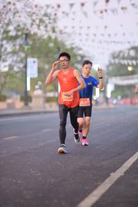 BIB: 20439, 20297
                            <button type="button" onclick="openModal(12065033)" class="btn btn-primary btn-sm float-right btn-popup" data-toggle="modal" data-target=".modal-high-quality">
                        <i class="fas fa-shopping-cart"></i> Add to Cart
                    </button>
                                            <button type="button" onclick="isThisMe(12065033, true)" class="btn btn-success btn-sm float-right btn-popup btn-isme hidden" data-toggle="tooltip" data-placement="bottom" title="นี่คือรูปของคุณใช่ไหม คลิกที่นี่เพื่อเอาเข้าอัลบั้ม">
                        <i class="fas fa-plus"></i> Add to album
                    </button>
                    <button type="button" onclick="isThisMe(12065033, false)" class="btn btn-warning btn-sm float-right btn-popup btn-isnotme hidden">
                        <i class="fas fa-ban"></i> Remove from album
                    </button>
