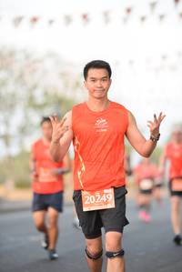 BIB: 20249
                            <button type="button" onclick="openModal(12083972)" class="btn btn-primary btn-sm float-right btn-popup" data-toggle="modal" data-target=".modal-high-quality">
                        <i class="fas fa-shopping-cart"></i> Add to Cart
                    </button>
                                            <button type="button" onclick="isThisMe(12083972, true)" class="btn btn-success btn-sm float-right btn-popup btn-isme hidden" data-toggle="tooltip" data-placement="bottom" title="นี่คือรูปของคุณใช่ไหม คลิกที่นี่เพื่อเอาเข้าอัลบั้ม">
                        <i class="fas fa-plus"></i> Add to album
                    </button>
                    <button type="button" onclick="isThisMe(12083972, false)" class="btn btn-warning btn-sm float-right btn-popup btn-isnotme hidden">
                        <i class="fas fa-ban"></i> Remove from album
                    </button>