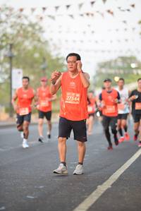 BIB: 27544
                            <button type="button" onclick="openModal(12081483)" class="btn btn-primary btn-sm float-right btn-popup" data-toggle="modal" data-target=".modal-high-quality">
                        <i class="fas fa-shopping-cart"></i> Add to Cart
                    </button>
                                            <button type="button" onclick="isThisMe(12081483, true)" class="btn btn-success btn-sm float-right btn-popup btn-isme hidden" data-toggle="tooltip" data-placement="bottom" title="นี่คือรูปของคุณใช่ไหม คลิกที่นี่เพื่อเอาเข้าอัลบั้ม">
                        <i class="fas fa-plus"></i> Add to album
                    </button>
                    <button type="button" onclick="isThisMe(12081483, false)" class="btn btn-warning btn-sm float-right btn-popup btn-isnotme hidden">
                        <i class="fas fa-ban"></i> Remove from album
                    </button>