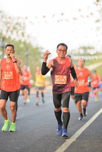 BIB: 20387, 26187
                            <button type="button" onclick="openModal(12090942)" class="btn btn-primary btn-sm float-right btn-popup" data-toggle="modal" data-target=".modal-high-quality">
                        <i class="fas fa-shopping-cart"></i> Add to Cart
                    </button>
                                            <button type="button" onclick="isThisMe(12090942, true)" class="btn btn-success btn-sm float-right btn-popup btn-isme hidden" data-toggle="tooltip" data-placement="bottom" title="นี่คือรูปของคุณใช่ไหม คลิกที่นี่เพื่อเอาเข้าอัลบั้ม">
                        <i class="fas fa-plus"></i> Add to album
                    </button>
                    <button type="button" onclick="isThisMe(12090942, false)" class="btn btn-warning btn-sm float-right btn-popup btn-isnotme hidden">
                        <i class="fas fa-ban"></i> Remove from album
                    </button>