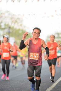 BIB: 26187
                            <button type="button" onclick="openModal(12091009)" class="btn btn-primary btn-sm float-right btn-popup" data-toggle="modal" data-target=".modal-high-quality">
                        <i class="fas fa-shopping-cart"></i> Add to Cart
                    </button>
                                            <button type="button" onclick="isThisMe(12091009, true)" class="btn btn-success btn-sm float-right btn-popup btn-isme hidden" data-toggle="tooltip" data-placement="bottom" title="นี่คือรูปของคุณใช่ไหม คลิกที่นี่เพื่อเอาเข้าอัลบั้ม">
                        <i class="fas fa-plus"></i> Add to album
                    </button>
                    <button type="button" onclick="isThisMe(12091009, false)" class="btn btn-warning btn-sm float-right btn-popup btn-isnotme hidden">
                        <i class="fas fa-ban"></i> Remove from album
                    </button>
