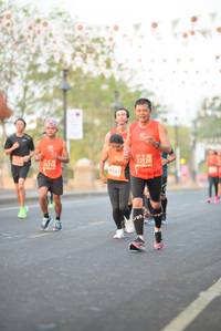BIB: 22128, 25718, 161
                            <button type="button" onclick="openModal(12090586)" class="btn btn-primary btn-sm float-right btn-popup" data-toggle="modal" data-target=".modal-high-quality">
                        <i class="fas fa-shopping-cart"></i> Add to Cart
                    </button>
                                            <button type="button" onclick="isThisMe(12090586, true)" class="btn btn-success btn-sm float-right btn-popup btn-isme hidden" data-toggle="tooltip" data-placement="bottom" title="นี่คือรูปของคุณใช่ไหม คลิกที่นี่เพื่อเอาเข้าอัลบั้ม">
                        <i class="fas fa-plus"></i> Add to album
                    </button>
                    <button type="button" onclick="isThisMe(12090586, false)" class="btn btn-warning btn-sm float-right btn-popup btn-isnotme hidden">
                        <i class="fas fa-ban"></i> Remove from album
                    </button>