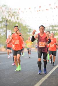 BIB: 20387, 2618, 21501
                            <button type="button" onclick="openModal(12090922)" class="btn btn-primary btn-sm float-right btn-popup" data-toggle="modal" data-target=".modal-high-quality">
                        <i class="fas fa-shopping-cart"></i> Add to Cart
                    </button>
                                            <button type="button" onclick="isThisMe(12090922, true)" class="btn btn-success btn-sm float-right btn-popup btn-isme hidden" data-toggle="tooltip" data-placement="bottom" title="นี่คือรูปของคุณใช่ไหม คลิกที่นี่เพื่อเอาเข้าอัลบั้ม">
                        <i class="fas fa-plus"></i> Add to album
                    </button>
                    <button type="button" onclick="isThisMe(12090922, false)" class="btn btn-warning btn-sm float-right btn-popup btn-isnotme hidden">
                        <i class="fas fa-ban"></i> Remove from album
                    </button>