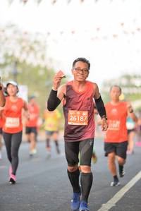 BIB: 26187
                            <button type="button" onclick="openModal(12091007)" class="btn btn-primary btn-sm float-right btn-popup" data-toggle="modal" data-target=".modal-high-quality">
                        <i class="fas fa-shopping-cart"></i> Add to Cart
                    </button>
                                            <button type="button" onclick="isThisMe(12091007, true)" class="btn btn-success btn-sm float-right btn-popup btn-isme hidden" data-toggle="tooltip" data-placement="bottom" title="นี่คือรูปของคุณใช่ไหม คลิกที่นี่เพื่อเอาเข้าอัลบั้ม">
                        <i class="fas fa-plus"></i> Add to album
                    </button>
                    <button type="button" onclick="isThisMe(12091007, false)" class="btn btn-warning btn-sm float-right btn-popup btn-isnotme hidden">
                        <i class="fas fa-ban"></i> Remove from album
                    </button>