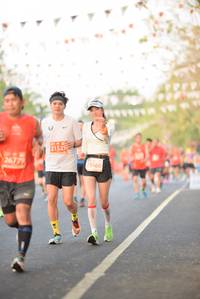 BIB: 21525, 26779, 23460
                            <button type="button" onclick="openModal(12091983)" class="btn btn-primary btn-sm float-right btn-popup" data-toggle="modal" data-target=".modal-high-quality">
                        <i class="fas fa-shopping-cart"></i> Add to Cart
                    </button>
                                            <button type="button" onclick="isThisMe(12091983, true)" class="btn btn-success btn-sm float-right btn-popup btn-isme hidden" data-toggle="tooltip" data-placement="bottom" title="นี่คือรูปของคุณใช่ไหม คลิกที่นี่เพื่อเอาเข้าอัลบั้ม">
                        <i class="fas fa-plus"></i> Add to album
                    </button>
                    <button type="button" onclick="isThisMe(12091983, false)" class="btn btn-warning btn-sm float-right btn-popup btn-isnotme hidden">
                        <i class="fas fa-ban"></i> Remove from album
                    </button>
