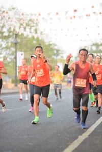 BIB: 20387, 1501, 26187
                            <button type="button" onclick="openModal(12090918)" class="btn btn-primary btn-sm float-right btn-popup" data-toggle="modal" data-target=".modal-high-quality">
                        <i class="fas fa-shopping-cart"></i> Add to Cart
                    </button>
                                            <button type="button" onclick="isThisMe(12090918, true)" class="btn btn-success btn-sm float-right btn-popup btn-isme hidden" data-toggle="tooltip" data-placement="bottom" title="นี่คือรูปของคุณใช่ไหม คลิกที่นี่เพื่อเอาเข้าอัลบั้ม">
                        <i class="fas fa-plus"></i> Add to album
                    </button>
                    <button type="button" onclick="isThisMe(12090918, false)" class="btn btn-warning btn-sm float-right btn-popup btn-isnotme hidden">
                        <i class="fas fa-ban"></i> Remove from album
                    </button>