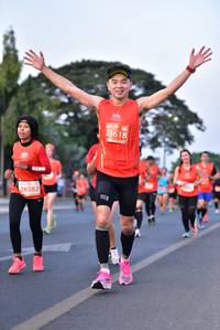BIB: 21618, 28382, 
                            <button type="button" onclick="openModal(11860101)" class="btn btn-primary btn-sm float-right btn-popup" data-toggle="modal" data-target=".modal-high-quality">
                        <i class="fas fa-shopping-cart"></i> Add to Cart
                    </button>
                                            <button type="button" onclick="isThisMe(11860101, true)" class="btn btn-success btn-sm float-right btn-popup btn-isme hidden" data-toggle="tooltip" data-placement="bottom" title="นี่คือรูปของคุณใช่ไหม คลิกที่นี่เพื่อเอาเข้าอัลบั้ม">
                        <i class="fas fa-plus"></i> Add to album
                    </button>
                    <button type="button" onclick="isThisMe(11860101, false)" class="btn btn-warning btn-sm float-right btn-popup btn-isnotme hidden">
                        <i class="fas fa-ban"></i> Remove from album
                    </button>
