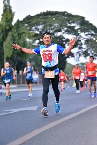 BIB: 27245
                            <button type="button" onclick="openModal(11928610)" class="btn btn-primary btn-sm float-right btn-popup" data-toggle="modal" data-target=".modal-high-quality">
                        <i class="fas fa-shopping-cart"></i> Add to Cart
                    </button>
                                            <button type="button" onclick="isThisMe(11928610, true)" class="btn btn-success btn-sm float-right btn-popup btn-isme hidden" data-toggle="tooltip" data-placement="bottom" title="นี่คือรูปของคุณใช่ไหม คลิกที่นี่เพื่อเอาเข้าอัลบั้ม">
                        <i class="fas fa-plus"></i> Add to album
                    </button>
                    <button type="button" onclick="isThisMe(11928610, false)" class="btn btn-warning btn-sm float-right btn-popup btn-isnotme hidden">
                        <i class="fas fa-ban"></i> Remove from album
                    </button>
