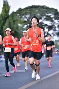 BIB: 26239, 28177
                            <button type="button" onclick="openModal(11924552)" class="btn btn-primary btn-sm float-right btn-popup" data-toggle="modal" data-target=".modal-high-quality">
                        <i class="fas fa-shopping-cart"></i> Add to Cart
                    </button>
                                            <button type="button" onclick="isThisMe(11924552, true)" class="btn btn-success btn-sm float-right btn-popup btn-isme hidden" data-toggle="tooltip" data-placement="bottom" title="นี่คือรูปของคุณใช่ไหม คลิกที่นี่เพื่อเอาเข้าอัลบั้ม">
                        <i class="fas fa-plus"></i> Add to album
                    </button>
                    <button type="button" onclick="isThisMe(11924552, false)" class="btn btn-warning btn-sm float-right btn-popup btn-isnotme hidden">
                        <i class="fas fa-ban"></i> Remove from album
                    </button>