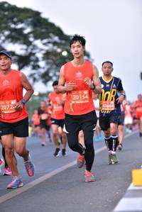 BIB: 20154, 25664, 2072
                            <button type="button" onclick="openModal(11926115)" class="btn btn-primary btn-sm float-right btn-popup" data-toggle="modal" data-target=".modal-high-quality">
                        <i class="fas fa-shopping-cart"></i> Add to Cart
                    </button>
                                            <button type="button" onclick="isThisMe(11926115, true)" class="btn btn-success btn-sm float-right btn-popup btn-isme hidden" data-toggle="tooltip" data-placement="bottom" title="นี่คือรูปของคุณใช่ไหม คลิกที่นี่เพื่อเอาเข้าอัลบั้ม">
                        <i class="fas fa-plus"></i> Add to album
                    </button>
                    <button type="button" onclick="isThisMe(11926115, false)" class="btn btn-warning btn-sm float-right btn-popup btn-isnotme hidden">
                        <i class="fas fa-ban"></i> Remove from album
                    </button>