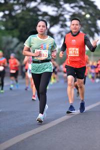 BIB: 26718, 032
                            <button type="button" onclick="openModal(11854347)" class="btn btn-primary btn-sm float-right btn-popup" data-toggle="modal" data-target=".modal-high-quality">
                        <i class="fas fa-shopping-cart"></i> Add to Cart
                    </button>
                                            <button type="button" onclick="isThisMe(11854347, true)" class="btn btn-success btn-sm float-right btn-popup btn-isme hidden" data-toggle="tooltip" data-placement="bottom" title="นี่คือรูปของคุณใช่ไหม คลิกที่นี่เพื่อเอาเข้าอัลบั้ม">
                        <i class="fas fa-plus"></i> Add to album
                    </button>
                    <button type="button" onclick="isThisMe(11854347, false)" class="btn btn-warning btn-sm float-right btn-popup btn-isnotme hidden">
                        <i class="fas fa-ban"></i> Remove from album
                    </button>