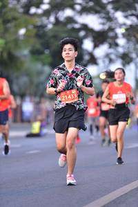 BIB: 21433
                            <button type="button" onclick="openModal(11915028)" class="btn btn-primary btn-sm float-right btn-popup" data-toggle="modal" data-target=".modal-high-quality">
                        <i class="fas fa-shopping-cart"></i> Add to Cart
                    </button>
                                            <button type="button" onclick="isThisMe(11915028, true)" class="btn btn-success btn-sm float-right btn-popup btn-isme hidden" data-toggle="tooltip" data-placement="bottom" title="นี่คือรูปของคุณใช่ไหม คลิกที่นี่เพื่อเอาเข้าอัลบั้ม">
                        <i class="fas fa-plus"></i> Add to album
                    </button>
                    <button type="button" onclick="isThisMe(11915028, false)" class="btn btn-warning btn-sm float-right btn-popup btn-isnotme hidden">
                        <i class="fas fa-ban"></i> Remove from album
                    </button>