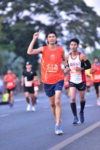 BIB: 21340, 206
                            <button type="button" onclick="openModal(11934515)" class="btn btn-primary btn-sm float-right btn-popup" data-toggle="modal" data-target=".modal-high-quality">
                        <i class="fas fa-shopping-cart"></i> Add to Cart
                    </button>
                                            <button type="button" onclick="isThisMe(11934515, true)" class="btn btn-success btn-sm float-right btn-popup btn-isme hidden" data-toggle="tooltip" data-placement="bottom" title="นี่คือรูปของคุณใช่ไหม คลิกที่นี่เพื่อเอาเข้าอัลบั้ม">
                        <i class="fas fa-plus"></i> Add to album
                    </button>
                    <button type="button" onclick="isThisMe(11934515, false)" class="btn btn-warning btn-sm float-right btn-popup btn-isnotme hidden">
                        <i class="fas fa-ban"></i> Remove from album
                    </button>