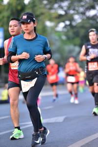 BIB: 206, 240
                            <button type="button" onclick="openModal(11851357)" class="btn btn-primary btn-sm float-right btn-popup" data-toggle="modal" data-target=".modal-high-quality">
                        <i class="fas fa-shopping-cart"></i> Add to Cart
                    </button>
                                            <button type="button" onclick="isThisMe(11851357, true)" class="btn btn-success btn-sm float-right btn-popup btn-isme hidden" data-toggle="tooltip" data-placement="bottom" title="นี่คือรูปของคุณใช่ไหม คลิกที่นี่เพื่อเอาเข้าอัลบั้ม">
                        <i class="fas fa-plus"></i> Add to album
                    </button>
                    <button type="button" onclick="isThisMe(11851357, false)" class="btn btn-warning btn-sm float-right btn-popup btn-isnotme hidden">
                        <i class="fas fa-ban"></i> Remove from album
                    </button>