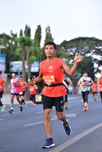 BIB: 0564
                            <button type="button" onclick="openModal(11857744)" class="btn btn-primary btn-sm float-right btn-popup" data-toggle="modal" data-target=".modal-high-quality">
                        <i class="fas fa-shopping-cart"></i> Add to Cart
                    </button>
                                            <button type="button" onclick="isThisMe(11857744, true)" class="btn btn-success btn-sm float-right btn-popup btn-isme hidden" data-toggle="tooltip" data-placement="bottom" title="นี่คือรูปของคุณใช่ไหม คลิกที่นี่เพื่อเอาเข้าอัลบั้ม">
                        <i class="fas fa-plus"></i> Add to album
                    </button>
                    <button type="button" onclick="isThisMe(11857744, false)" class="btn btn-warning btn-sm float-right btn-popup btn-isnotme hidden">
                        <i class="fas fa-ban"></i> Remove from album
                    </button>