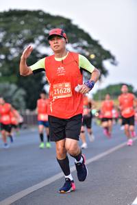 BIB: 21628
                            <button type="button" onclick="openModal(11935535)" class="btn btn-primary btn-sm float-right btn-popup" data-toggle="modal" data-target=".modal-high-quality">
                        <i class="fas fa-shopping-cart"></i> Add to Cart
                    </button>
                                            <button type="button" onclick="isThisMe(11935535, true)" class="btn btn-success btn-sm float-right btn-popup btn-isme hidden" data-toggle="tooltip" data-placement="bottom" title="นี่คือรูปของคุณใช่ไหม คลิกที่นี่เพื่อเอาเข้าอัลบั้ม">
                        <i class="fas fa-plus"></i> Add to album
                    </button>
                    <button type="button" onclick="isThisMe(11935535, false)" class="btn btn-warning btn-sm float-right btn-popup btn-isnotme hidden">
                        <i class="fas fa-ban"></i> Remove from album
                    </button>