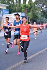 BIB: 4640, 44984, 28719
                            <button type="button" onclick="openModal(11918410)" class="btn btn-primary btn-sm float-right btn-popup" data-toggle="modal" data-target=".modal-high-quality">
                        <i class="fas fa-shopping-cart"></i> Add to Cart
                    </button>
                                            <button type="button" onclick="isThisMe(11918410, true)" class="btn btn-success btn-sm float-right btn-popup btn-isme hidden" data-toggle="tooltip" data-placement="bottom" title="นี่คือรูปของคุณใช่ไหม คลิกที่นี่เพื่อเอาเข้าอัลบั้ม">
                        <i class="fas fa-plus"></i> Add to album
                    </button>
                    <button type="button" onclick="isThisMe(11918410, false)" class="btn btn-warning btn-sm float-right btn-popup btn-isnotme hidden">
                        <i class="fas fa-ban"></i> Remove from album
                    </button>