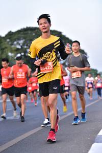 BIB: 26422, 20172
                            <button type="button" onclick="openModal(11853702)" class="btn btn-primary btn-sm float-right btn-popup" data-toggle="modal" data-target=".modal-high-quality">
                        <i class="fas fa-shopping-cart"></i> Add to Cart
                    </button>
                                            <button type="button" onclick="isThisMe(11853702, true)" class="btn btn-success btn-sm float-right btn-popup btn-isme hidden" data-toggle="tooltip" data-placement="bottom" title="นี่คือรูปของคุณใช่ไหม คลิกที่นี่เพื่อเอาเข้าอัลบั้ม">
                        <i class="fas fa-plus"></i> Add to album
                    </button>
                    <button type="button" onclick="isThisMe(11853702, false)" class="btn btn-warning btn-sm float-right btn-popup btn-isnotme hidden">
                        <i class="fas fa-ban"></i> Remove from album
                    </button>