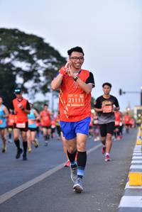 BIB: 21111
                            <button type="button" onclick="openModal(11860323)" class="btn btn-primary btn-sm float-right btn-popup" data-toggle="modal" data-target=".modal-high-quality">
                        <i class="fas fa-shopping-cart"></i> Add to Cart
                    </button>
                                            <button type="button" onclick="isThisMe(11860323, true)" class="btn btn-success btn-sm float-right btn-popup btn-isme hidden" data-toggle="tooltip" data-placement="bottom" title="นี่คือรูปของคุณใช่ไหม คลิกที่นี่เพื่อเอาเข้าอัลบั้ม">
                        <i class="fas fa-plus"></i> Add to album
                    </button>
                    <button type="button" onclick="isThisMe(11860323, false)" class="btn btn-warning btn-sm float-right btn-popup btn-isnotme hidden">
                        <i class="fas fa-ban"></i> Remove from album
                    </button>