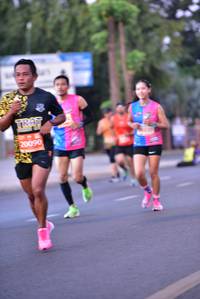 BIB: 20090
                            <button type="button" onclick="openModal(11919273)" class="btn btn-primary btn-sm float-right btn-popup" data-toggle="modal" data-target=".modal-high-quality">
                        <i class="fas fa-shopping-cart"></i> Add to Cart
                    </button>
                                            <button type="button" onclick="isThisMe(11919273, true)" class="btn btn-success btn-sm float-right btn-popup btn-isme hidden" data-toggle="tooltip" data-placement="bottom" title="นี่คือรูปของคุณใช่ไหม คลิกที่นี่เพื่อเอาเข้าอัลบั้ม">
                        <i class="fas fa-plus"></i> Add to album
                    </button>
                    <button type="button" onclick="isThisMe(11919273, false)" class="btn btn-warning btn-sm float-right btn-popup btn-isnotme hidden">
                        <i class="fas fa-ban"></i> Remove from album
                    </button>