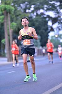 BIB: 25682
                            <button type="button" onclick="openModal(11925602)" class="btn btn-primary btn-sm float-right btn-popup" data-toggle="modal" data-target=".modal-high-quality">
                        <i class="fas fa-shopping-cart"></i> Add to Cart
                    </button>
                                            <button type="button" onclick="isThisMe(11925602, true)" class="btn btn-success btn-sm float-right btn-popup btn-isme hidden" data-toggle="tooltip" data-placement="bottom" title="นี่คือรูปของคุณใช่ไหม คลิกที่นี่เพื่อเอาเข้าอัลบั้ม">
                        <i class="fas fa-plus"></i> Add to album
                    </button>
                    <button type="button" onclick="isThisMe(11925602, false)" class="btn btn-warning btn-sm float-right btn-popup btn-isnotme hidden">
                        <i class="fas fa-ban"></i> Remove from album
                    </button>
