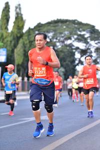 BIB: 21201, 26768
                            <button type="button" onclick="openModal(11859343)" class="btn btn-primary btn-sm float-right btn-popup" data-toggle="modal" data-target=".modal-high-quality">
                        <i class="fas fa-shopping-cart"></i> Add to Cart
                    </button>
                                            <button type="button" onclick="isThisMe(11859343, true)" class="btn btn-success btn-sm float-right btn-popup btn-isme hidden" data-toggle="tooltip" data-placement="bottom" title="นี่คือรูปของคุณใช่ไหม คลิกที่นี่เพื่อเอาเข้าอัลบั้ม">
                        <i class="fas fa-plus"></i> Add to album
                    </button>
                    <button type="button" onclick="isThisMe(11859343, false)" class="btn btn-warning btn-sm float-right btn-popup btn-isnotme hidden">
                        <i class="fas fa-ban"></i> Remove from album
                    </button>