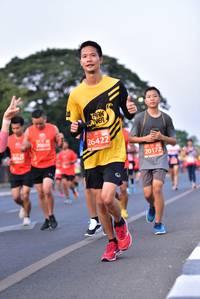 BIB: 20609, 26422, 20172
                            <button type="button" onclick="openModal(11853501)" class="btn btn-primary btn-sm float-right btn-popup" data-toggle="modal" data-target=".modal-high-quality">
                        <i class="fas fa-shopping-cart"></i> Add to Cart
                    </button>
                                            <button type="button" onclick="isThisMe(11853501, true)" class="btn btn-success btn-sm float-right btn-popup btn-isme hidden" data-toggle="tooltip" data-placement="bottom" title="นี่คือรูปของคุณใช่ไหม คลิกที่นี่เพื่อเอาเข้าอัลบั้ม">
                        <i class="fas fa-plus"></i> Add to album
                    </button>
                    <button type="button" onclick="isThisMe(11853501, false)" class="btn btn-warning btn-sm float-right btn-popup btn-isnotme hidden">
                        <i class="fas fa-ban"></i> Remove from album
                    </button>