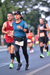 BIB: 068, 24032
                            <button type="button" onclick="openModal(11851305)" class="btn btn-primary btn-sm float-right btn-popup" data-toggle="modal" data-target=".modal-high-quality">
                        <i class="fas fa-shopping-cart"></i> Add to Cart
                    </button>
                                            <button type="button" onclick="isThisMe(11851305, true)" class="btn btn-success btn-sm float-right btn-popup btn-isme hidden" data-toggle="tooltip" data-placement="bottom" title="นี่คือรูปของคุณใช่ไหม คลิกที่นี่เพื่อเอาเข้าอัลบั้ม">
                        <i class="fas fa-plus"></i> Add to album
                    </button>
                    <button type="button" onclick="isThisMe(11851305, false)" class="btn btn-warning btn-sm float-right btn-popup btn-isnotme hidden">
                        <i class="fas fa-ban"></i> Remove from album
                    </button>