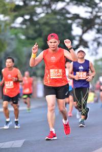 BIB: 21641, 52312
                            <button type="button" onclick="openModal(11939075)" class="btn btn-primary btn-sm float-right btn-popup" data-toggle="modal" data-target=".modal-high-quality">
                        <i class="fas fa-shopping-cart"></i> Add to Cart
                    </button>
                                            <button type="button" onclick="isThisMe(11939075, true)" class="btn btn-success btn-sm float-right btn-popup btn-isme hidden" data-toggle="tooltip" data-placement="bottom" title="นี่คือรูปของคุณใช่ไหม คลิกที่นี่เพื่อเอาเข้าอัลบั้ม">
                        <i class="fas fa-plus"></i> Add to album
                    </button>
                    <button type="button" onclick="isThisMe(11939075, false)" class="btn btn-warning btn-sm float-right btn-popup btn-isnotme hidden">
                        <i class="fas fa-ban"></i> Remove from album
                    </button>