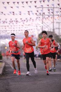 BIB: 26964, 20201
                            <button type="button" onclick="openModal(11475037)" class="btn btn-primary btn-sm float-right btn-popup" data-toggle="modal" data-target=".modal-high-quality">
                        <i class="fas fa-shopping-cart"></i> Add to Cart
                    </button>
                                            <button type="button" onclick="isThisMe(11475037, true)" class="btn btn-success btn-sm float-right btn-popup btn-isme hidden" data-toggle="tooltip" data-placement="bottom" title="นี่คือรูปของคุณใช่ไหม คลิกที่นี่เพื่อเอาเข้าอัลบั้ม">
                        <i class="fas fa-plus"></i> Add to album
                    </button>
                    <button type="button" onclick="isThisMe(11475037, false)" class="btn btn-warning btn-sm float-right btn-popup btn-isnotme hidden">
                        <i class="fas fa-ban"></i> Remove from album
                    </button>