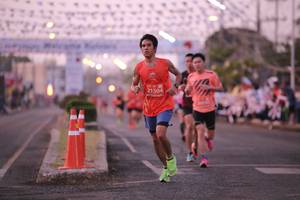 BIB: 21504
                            <button type="button" onclick="openModal(11472629)" class="btn btn-primary btn-sm float-right btn-popup" data-toggle="modal" data-target=".modal-high-quality">
                        <i class="fas fa-shopping-cart"></i> Add to Cart
                    </button>
                                            <button type="button" onclick="isThisMe(11472629, true)" class="btn btn-success btn-sm float-right btn-popup btn-isme hidden" data-toggle="tooltip" data-placement="bottom" title="นี่คือรูปของคุณใช่ไหม คลิกที่นี่เพื่อเอาเข้าอัลบั้ม">
                        <i class="fas fa-plus"></i> Add to album
                    </button>
                    <button type="button" onclick="isThisMe(11472629, false)" class="btn btn-warning btn-sm float-right btn-popup btn-isnotme hidden">
                        <i class="fas fa-ban"></i> Remove from album
                    </button>