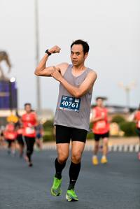BIB: 40761
                            <button type="button" onclick="openModal(12085232)" class="btn btn-primary btn-sm float-right btn-popup" data-toggle="modal" data-target=".modal-high-quality">
                        <i class="fas fa-shopping-cart"></i> Add to Cart
                    </button>
                                            <button type="button" onclick="isThisMe(12085232, true)" class="btn btn-success btn-sm float-right btn-popup btn-isme hidden" data-toggle="tooltip" data-placement="bottom" title="นี่คือรูปของคุณใช่ไหม คลิกที่นี่เพื่อเอาเข้าอัลบั้ม">
                        <i class="fas fa-plus"></i> Add to album
                    </button>
                    <button type="button" onclick="isThisMe(12085232, false)" class="btn btn-warning btn-sm float-right btn-popup btn-isnotme hidden">
                        <i class="fas fa-ban"></i> Remove from album
                    </button>
