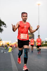 BIB: 20128
                            <button type="button" onclick="openModal(12032383)" class="btn btn-primary btn-sm float-right btn-popup" data-toggle="modal" data-target=".modal-high-quality">
                        <i class="fas fa-shopping-cart"></i> Add to Cart
                    </button>
                                            <button type="button" onclick="isThisMe(12032383, true)" class="btn btn-success btn-sm float-right btn-popup btn-isme hidden" data-toggle="tooltip" data-placement="bottom" title="นี่คือรูปของคุณใช่ไหม คลิกที่นี่เพื่อเอาเข้าอัลบั้ม">
                        <i class="fas fa-plus"></i> Add to album
                    </button>
                    <button type="button" onclick="isThisMe(12032383, false)" class="btn btn-warning btn-sm float-right btn-popup btn-isnotme hidden">
                        <i class="fas fa-ban"></i> Remove from album
                    </button>