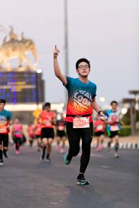BIB: 27412
                            <button type="button" onclick="openModal(12025275)" class="btn btn-primary btn-sm float-right btn-popup" data-toggle="modal" data-target=".modal-high-quality">
                        <i class="fas fa-shopping-cart"></i> Add to Cart
                    </button>
                                            <button type="button" onclick="isThisMe(12025275, true)" class="btn btn-success btn-sm float-right btn-popup btn-isme hidden" data-toggle="tooltip" data-placement="bottom" title="นี่คือรูปของคุณใช่ไหม คลิกที่นี่เพื่อเอาเข้าอัลบั้ม">
                        <i class="fas fa-plus"></i> Add to album
                    </button>
                    <button type="button" onclick="isThisMe(12025275, false)" class="btn btn-warning btn-sm float-right btn-popup btn-isnotme hidden">
                        <i class="fas fa-ban"></i> Remove from album
                    </button>