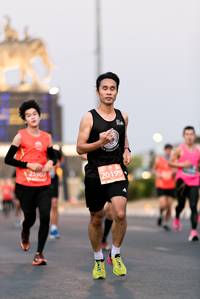 BIB: 2590, 20199
                            <button type="button" onclick="openModal(12025903)" class="btn btn-primary btn-sm float-right btn-popup" data-toggle="modal" data-target=".modal-high-quality">
                        <i class="fas fa-shopping-cart"></i> Add to Cart
                    </button>
                                            <button type="button" onclick="isThisMe(12025903, true)" class="btn btn-success btn-sm float-right btn-popup btn-isme hidden" data-toggle="tooltip" data-placement="bottom" title="นี่คือรูปของคุณใช่ไหม คลิกที่นี่เพื่อเอาเข้าอัลบั้ม">
                        <i class="fas fa-plus"></i> Add to album
                    </button>
                    <button type="button" onclick="isThisMe(12025903, false)" class="btn btn-warning btn-sm float-right btn-popup btn-isnotme hidden">
                        <i class="fas fa-ban"></i> Remove from album
                    </button>