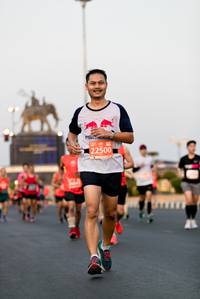 BIB: 122500
                            <button type="button" onclick="openModal(12095079)" class="btn btn-primary btn-sm float-right btn-popup" data-toggle="modal" data-target=".modal-high-quality">
                        <i class="fas fa-shopping-cart"></i> Add to Cart
                    </button>
                                            <button type="button" onclick="isThisMe(12095079, true)" class="btn btn-success btn-sm float-right btn-popup btn-isme hidden" data-toggle="tooltip" data-placement="bottom" title="นี่คือรูปของคุณใช่ไหม คลิกที่นี่เพื่อเอาเข้าอัลบั้ม">
                        <i class="fas fa-plus"></i> Add to album
                    </button>
                    <button type="button" onclick="isThisMe(12095079, false)" class="btn btn-warning btn-sm float-right btn-popup btn-isnotme hidden">
                        <i class="fas fa-ban"></i> Remove from album
                    </button>