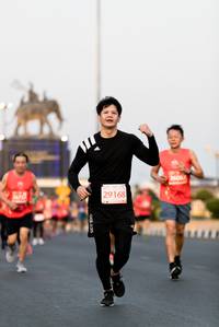 BIB: 29168
                            <button type="button" onclick="openModal(12090246)" class="btn btn-primary btn-sm float-right btn-popup" data-toggle="modal" data-target=".modal-high-quality">
                        <i class="fas fa-shopping-cart"></i> Add to Cart
                    </button>
                                            <button type="button" onclick="isThisMe(12090246, true)" class="btn btn-success btn-sm float-right btn-popup btn-isme hidden" data-toggle="tooltip" data-placement="bottom" title="นี่คือรูปของคุณใช่ไหม คลิกที่นี่เพื่อเอาเข้าอัลบั้ม">
                        <i class="fas fa-plus"></i> Add to album
                    </button>
                    <button type="button" onclick="isThisMe(12090246, false)" class="btn btn-warning btn-sm float-right btn-popup btn-isnotme hidden">
                        <i class="fas fa-ban"></i> Remove from album
                    </button>