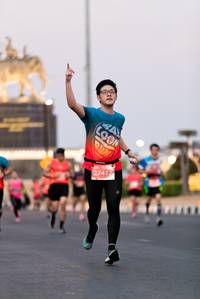 BIB: 27412
                            <button type="button" onclick="openModal(12025199)" class="btn btn-primary btn-sm float-right btn-popup" data-toggle="modal" data-target=".modal-high-quality">
                        <i class="fas fa-shopping-cart"></i> Add to Cart
                    </button>
                                            <button type="button" onclick="isThisMe(12025199, true)" class="btn btn-success btn-sm float-right btn-popup btn-isme hidden" data-toggle="tooltip" data-placement="bottom" title="นี่คือรูปของคุณใช่ไหม คลิกที่นี่เพื่อเอาเข้าอัลบั้ม">
                        <i class="fas fa-plus"></i> Add to album
                    </button>
                    <button type="button" onclick="isThisMe(12025199, false)" class="btn btn-warning btn-sm float-right btn-popup btn-isnotme hidden">
                        <i class="fas fa-ban"></i> Remove from album
                    </button>