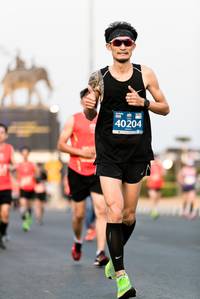 BIB: 40204
                            <button type="button" onclick="openModal(12087520)" class="btn btn-primary btn-sm float-right btn-popup" data-toggle="modal" data-target=".modal-high-quality">
                        <i class="fas fa-shopping-cart"></i> Add to Cart
                    </button>
                                            <button type="button" onclick="isThisMe(12087520, true)" class="btn btn-success btn-sm float-right btn-popup btn-isme hidden" data-toggle="tooltip" data-placement="bottom" title="นี่คือรูปของคุณใช่ไหม คลิกที่นี่เพื่อเอาเข้าอัลบั้ม">
                        <i class="fas fa-plus"></i> Add to album
                    </button>
                    <button type="button" onclick="isThisMe(12087520, false)" class="btn btn-warning btn-sm float-right btn-popup btn-isnotme hidden">
                        <i class="fas fa-ban"></i> Remove from album
                    </button>