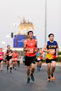 BIB: 502, 20898
                            <button type="button" onclick="openModal(12033359)" class="btn btn-primary btn-sm float-right btn-popup" data-toggle="modal" data-target=".modal-high-quality">
                        <i class="fas fa-shopping-cart"></i> Add to Cart
                    </button>
                                            <button type="button" onclick="isThisMe(12033359, true)" class="btn btn-success btn-sm float-right btn-popup btn-isme hidden" data-toggle="tooltip" data-placement="bottom" title="นี่คือรูปของคุณใช่ไหม คลิกที่นี่เพื่อเอาเข้าอัลบั้ม">
                        <i class="fas fa-plus"></i> Add to album
                    </button>
                    <button type="button" onclick="isThisMe(12033359, false)" class="btn btn-warning btn-sm float-right btn-popup btn-isnotme hidden">
                        <i class="fas fa-ban"></i> Remove from album
                    </button>