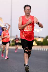 BIB: 27104
                            <button type="button" onclick="openModal(12019443)" class="btn btn-primary btn-sm float-right btn-popup" data-toggle="modal" data-target=".modal-high-quality">
                        <i class="fas fa-shopping-cart"></i> Add to Cart
                    </button>
                                            <button type="button" onclick="isThisMe(12019443, true)" class="btn btn-success btn-sm float-right btn-popup btn-isme hidden" data-toggle="tooltip" data-placement="bottom" title="นี่คือรูปของคุณใช่ไหม คลิกที่นี่เพื่อเอาเข้าอัลบั้ม">
                        <i class="fas fa-plus"></i> Add to album
                    </button>
                    <button type="button" onclick="isThisMe(12019443, false)" class="btn btn-warning btn-sm float-right btn-popup btn-isnotme hidden">
                        <i class="fas fa-ban"></i> Remove from album
                    </button>