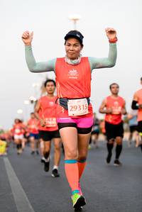 BIB: 29315
                            <button type="button" onclick="openModal(12094138)" class="btn btn-primary btn-sm float-right btn-popup" data-toggle="modal" data-target=".modal-high-quality">
                        <i class="fas fa-shopping-cart"></i> Add to Cart
                    </button>
                                            <button type="button" onclick="isThisMe(12094138, true)" class="btn btn-success btn-sm float-right btn-popup btn-isme hidden" data-toggle="tooltip" data-placement="bottom" title="นี่คือรูปของคุณใช่ไหม คลิกที่นี่เพื่อเอาเข้าอัลบั้ม">
                        <i class="fas fa-plus"></i> Add to album
                    </button>
                    <button type="button" onclick="isThisMe(12094138, false)" class="btn btn-warning btn-sm float-right btn-popup btn-isnotme hidden">
                        <i class="fas fa-ban"></i> Remove from album
                    </button>