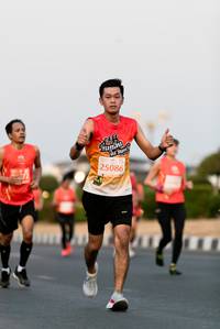 BIB: 25086
                            <button type="button" onclick="openModal(12085119)" class="btn btn-primary btn-sm float-right btn-popup" data-toggle="modal" data-target=".modal-high-quality">
                        <i class="fas fa-shopping-cart"></i> Add to Cart
                    </button>
                                            <button type="button" onclick="isThisMe(12085119, true)" class="btn btn-success btn-sm float-right btn-popup btn-isme hidden" data-toggle="tooltip" data-placement="bottom" title="นี่คือรูปของคุณใช่ไหม คลิกที่นี่เพื่อเอาเข้าอัลบั้ม">
                        <i class="fas fa-plus"></i> Add to album
                    </button>
                    <button type="button" onclick="isThisMe(12085119, false)" class="btn btn-warning btn-sm float-right btn-popup btn-isnotme hidden">
                        <i class="fas fa-ban"></i> Remove from album
                    </button>