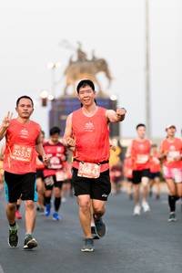 BIB: 25535, 643
                            <button type="button" onclick="openModal(12071375)" class="btn btn-primary btn-sm float-right btn-popup" data-toggle="modal" data-target=".modal-high-quality">
                        <i class="fas fa-shopping-cart"></i> Add to Cart
                    </button>
                                            <button type="button" onclick="isThisMe(12071375, true)" class="btn btn-success btn-sm float-right btn-popup btn-isme hidden" data-toggle="tooltip" data-placement="bottom" title="นี่คือรูปของคุณใช่ไหม คลิกที่นี่เพื่อเอาเข้าอัลบั้ม">
                        <i class="fas fa-plus"></i> Add to album
                    </button>
                    <button type="button" onclick="isThisMe(12071375, false)" class="btn btn-warning btn-sm float-right btn-popup btn-isnotme hidden">
                        <i class="fas fa-ban"></i> Remove from album
                    </button>