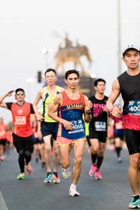 BIB: 400, 068, 
                            <button type="button" onclick="openModal(12069659)" class="btn btn-primary btn-sm float-right btn-popup" data-toggle="modal" data-target=".modal-high-quality">
                        <i class="fas fa-shopping-cart"></i> Add to Cart
                    </button>
                                            <button type="button" onclick="isThisMe(12069659, true)" class="btn btn-success btn-sm float-right btn-popup btn-isme hidden" data-toggle="tooltip" data-placement="bottom" title="นี่คือรูปของคุณใช่ไหม คลิกที่นี่เพื่อเอาเข้าอัลบั้ม">
                        <i class="fas fa-plus"></i> Add to album
                    </button>
                    <button type="button" onclick="isThisMe(12069659, false)" class="btn btn-warning btn-sm float-right btn-popup btn-isnotme hidden">
                        <i class="fas fa-ban"></i> Remove from album
                    </button>