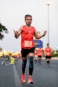 BIB: 20128
                            <button type="button" onclick="openModal(12032320)" class="btn btn-primary btn-sm float-right btn-popup" data-toggle="modal" data-target=".modal-high-quality">
                        <i class="fas fa-shopping-cart"></i> Add to Cart
                    </button>
                                            <button type="button" onclick="isThisMe(12032320, true)" class="btn btn-success btn-sm float-right btn-popup btn-isme hidden" data-toggle="tooltip" data-placement="bottom" title="นี่คือรูปของคุณใช่ไหม คลิกที่นี่เพื่อเอาเข้าอัลบั้ม">
                        <i class="fas fa-plus"></i> Add to album
                    </button>
                    <button type="button" onclick="isThisMe(12032320, false)" class="btn btn-warning btn-sm float-right btn-popup btn-isnotme hidden">
                        <i class="fas fa-ban"></i> Remove from album
                    </button>